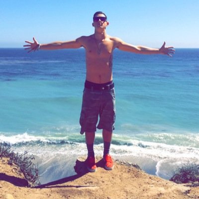 whats up. music is life. pretty chill guy tweet me follow me