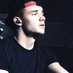 desculpa, a testa do Liam ocupou a bio inteira.