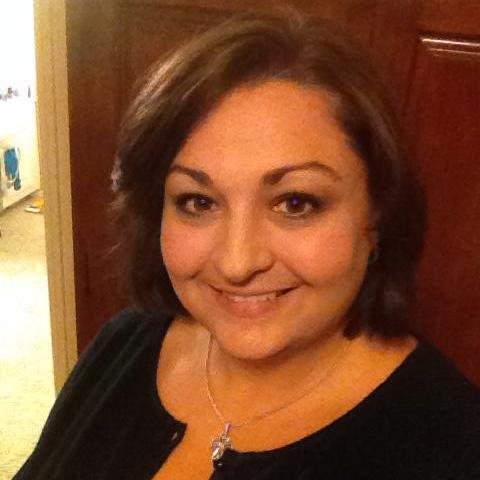 Mom of 4 beautiful daughters. Married to the love of my life and best friend for over 20 years.