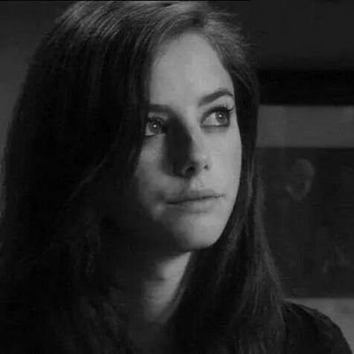 norhan_omran's profile picture. لا شىء يدعوا #للاسف لا شىء يدعوا #للبكاء انطق تكلم لا #تخف ما دمت تحلم #بالبقاء