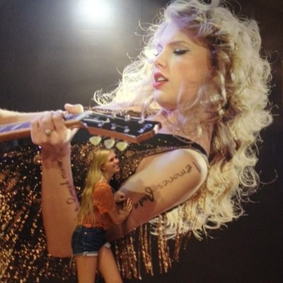 taylor freaking swift http://t.co/AqQmI1Yu44