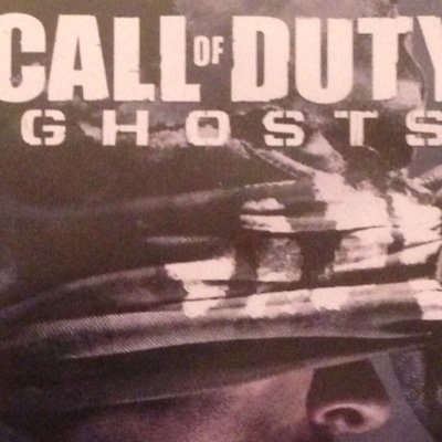 24 male gamer