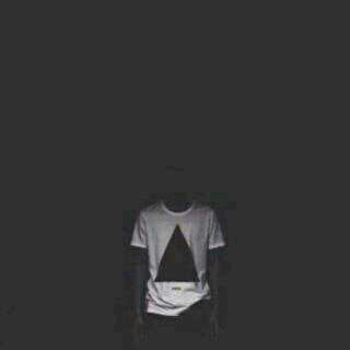 تابعني_ اتابعك_ تحذفني _احذفك 

حساب منوووع. شعر. خواطر. ضحك. تسعدني متابعتك