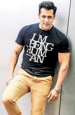 मोका सभि को मिलता है - अब मेरि बारि,
कयोकि आज तक जो किया उसका गम नहि ओर जो करने
वाला हु वो सुलतान मिरझा से कम नहि...