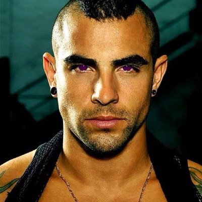 Depraved acts fill my life but @Chosen_Warrior & @LilHealer are the reason I don't tred the darkness. @Bella_BRR is mine sister. #SympathKing [EC-RP-21] #BRR