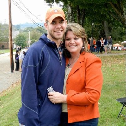 karencsmith53's profile picture. 