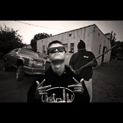 Co-owner/leader of simply wicked sniping 
Please sub!
Yt-https://t.co/jxejd8gWIU