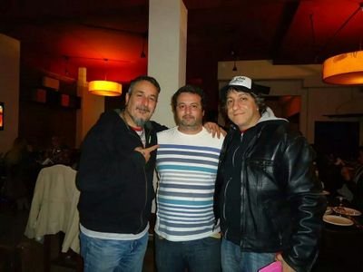 A Los Mandarines 
Resto-Bar 
Los Toldos- Bs As