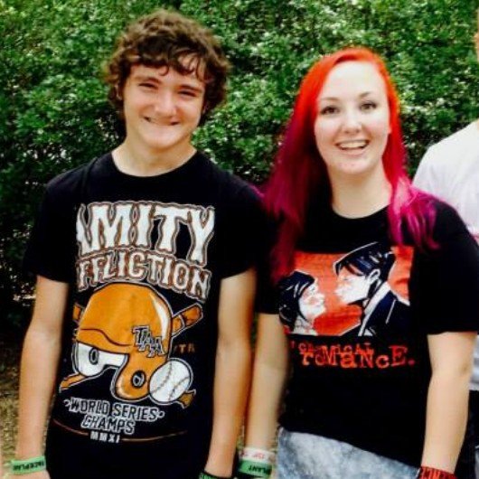 Hi I'm Marley I play bass in the band ¡Faceplant! (@faceplantband4)