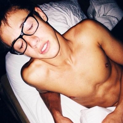 Just wanna talk and have a convo with ya cam