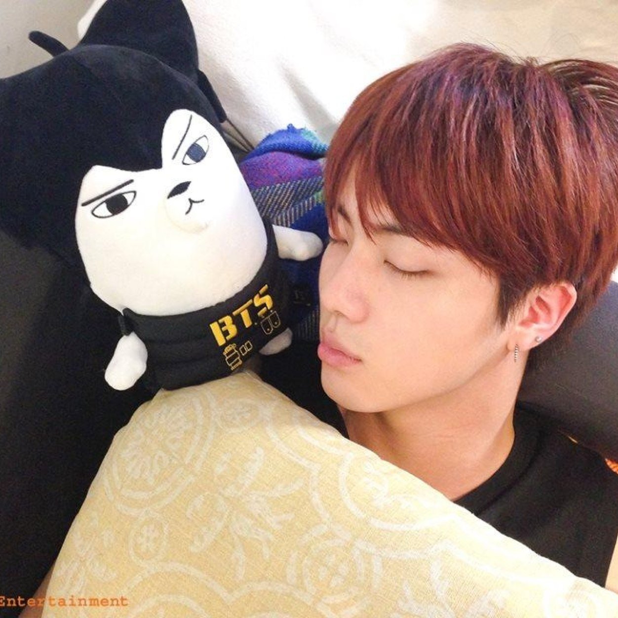 อันยองครับ ผม จิน BTS ฟอลมาคุยกันได้น่ะครับ(^_−)−☆ #ŠP0N9EFẶM 「 JUST BOT NOT REAL 」