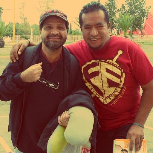 Emprendedor, Católico, Político, Versátil, Audaz , Sincero y Transparente, Amo y adoro a mis Hijos. Mucha Fe!!