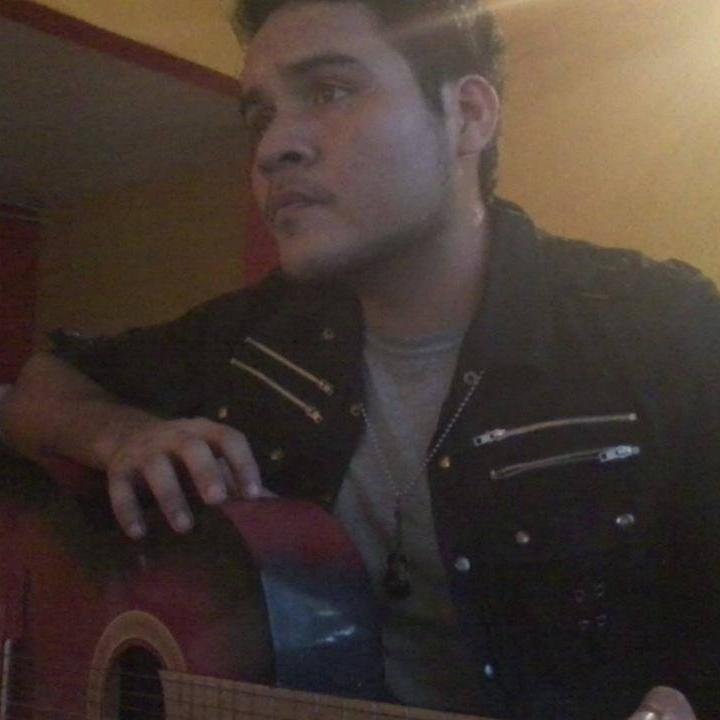 0321Eduardo's profile picture. 