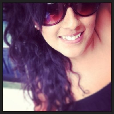 karenzhita1019's profile picture. 