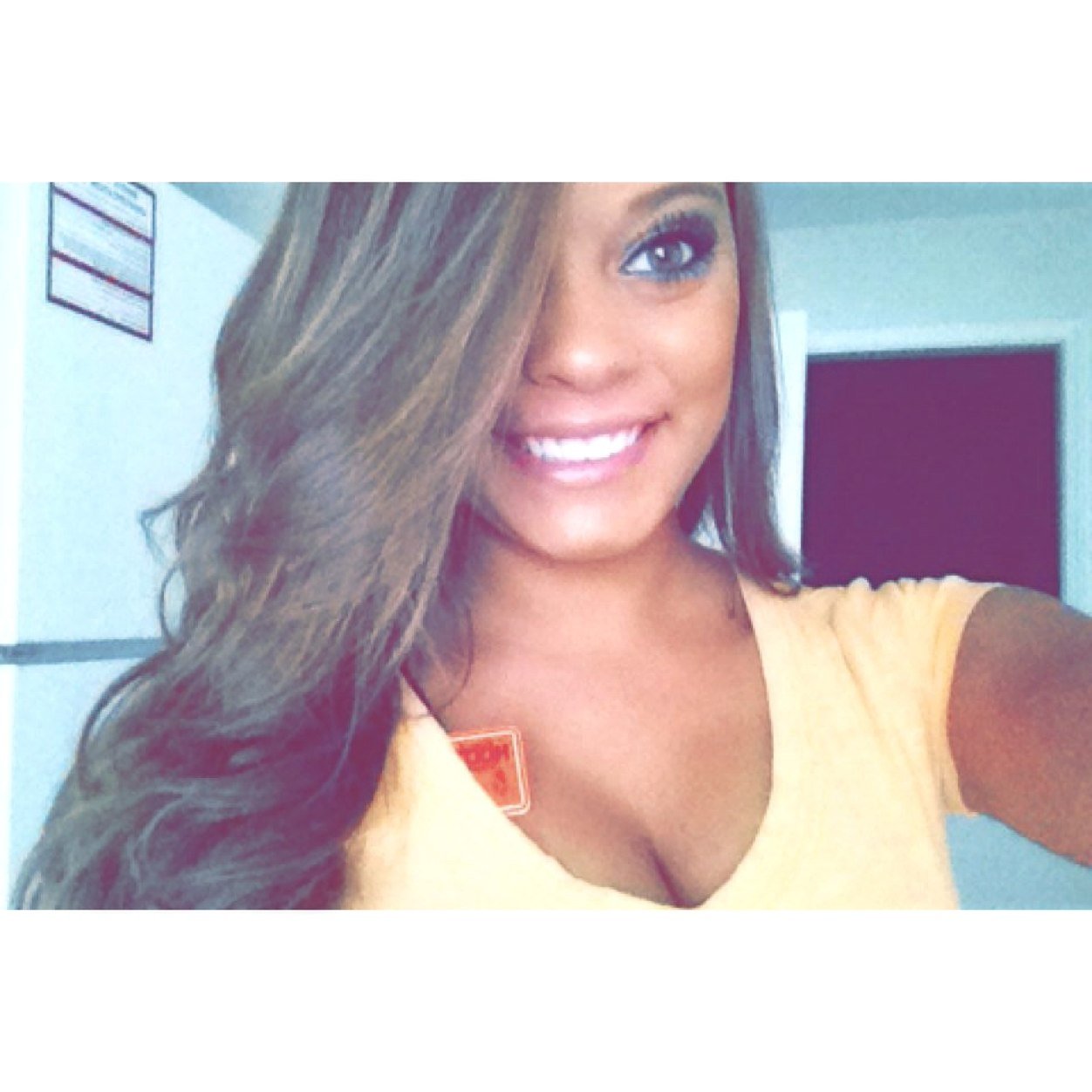 | You may mistake me for my identical twin @ashleyvcrawford | http://t.co/hxQHnWyzhB