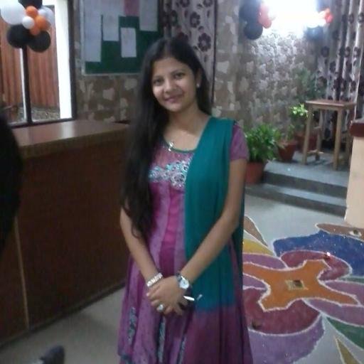 Poet, Singer and Dancer for the soul :)
Software Engineer and Innovator by profession!