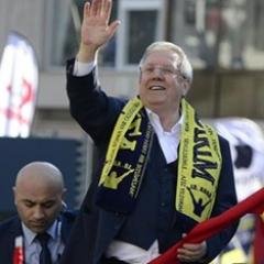 FENERBAHCE: FENERBAHCE  HER BRANSTA EN BÜYÜK FENERBAHCE TESEKKÜRLER BÜYÜK HOCA OBRADOVIC TESEKKÜRLER BÜYÜK BASKAN AZIZ YILDIRIM