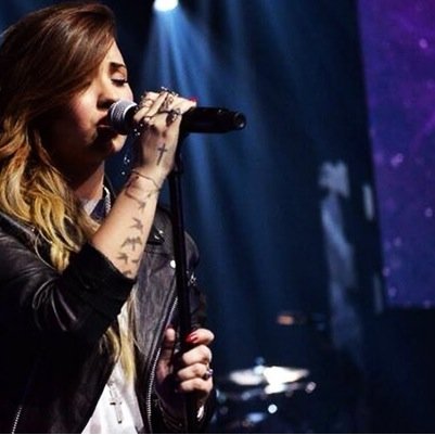 hiimjoyce's profile picture. 