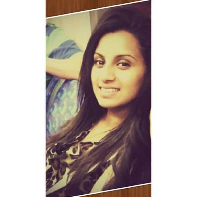 Instagram: shaloni96