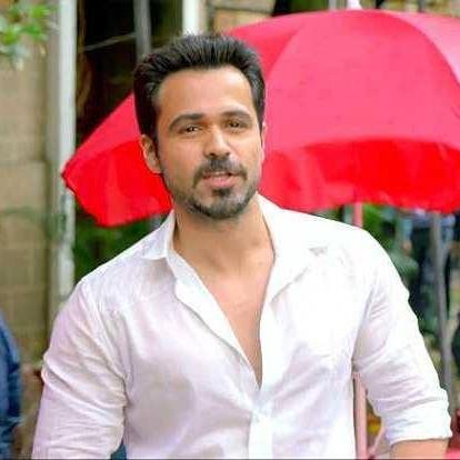 I Hav Feelings Too 
I Am Still Clever & all
I Want Is To Be Loved For Myself & For My Talent..

Im a Biggest Fan Of Emraan Hashmi

http://t.co/uIAcBYREKm