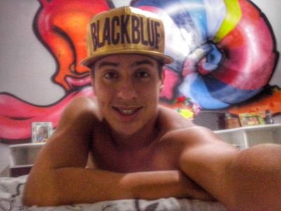 Viver e ser livre , saber dar valor para as coisas mais simples...  insta:leo_bonito snap:leo_bonitoo