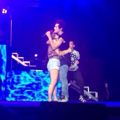 One stool
One girl
One song
One boy
One Dream 
  ❤️ dont give up! #HopingAllTheHardWorkPaysOff #Ally4UGirlOneday