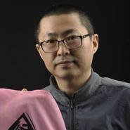 노동당 부대표/ 유성희망버스 대변인 / 격월간 '말과활', 월간'좌파' 편집위원 / 비정규직없는세상만들기 집행위원 / 2011 희망버스 시동혐의로 구속 / 2014 세월호참사 청와대시위로 구속/ (전)진보신당 비정규노동실장, 국회의원 비례후보
