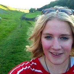 apples024's profile picture. My writing is remarkably non-confessional; you actually learn very little about me.