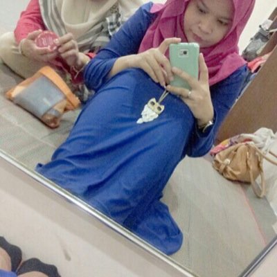 NurFarhanana's profile picture. Light of Happiness. Miracles are just pure coincidences.