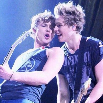 ASHTON IRWIN IS LIFE. GOODBYE
https://t.co/2FHtibDXlQ
