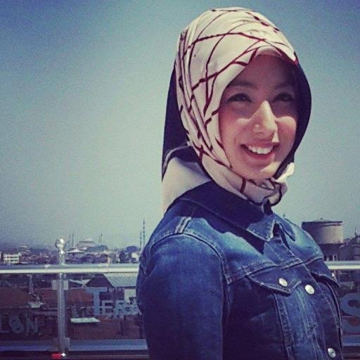 Unutma şükredecek çok şey var 

İnstagram : tuqbaak