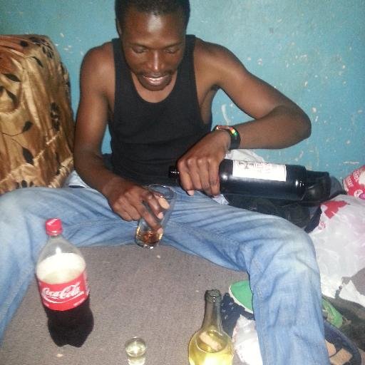 OmenceOmiez's profile picture. Jus like hunger even if i am starved i can still survive..pushing on!!!