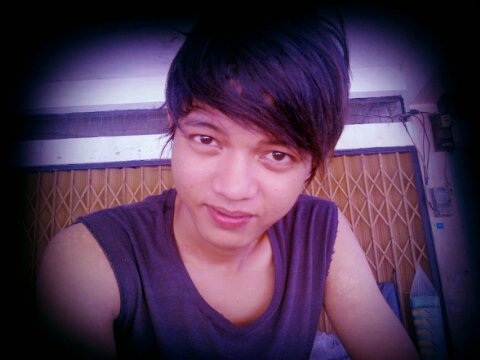 ARieszVirrlan's profile picture. 