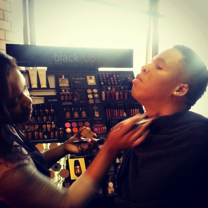 Celebrity Makeup Artist  
For all your beauty needs including Hair 
Do Email on beautybycarine@gmail.com!