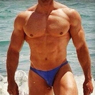 Fun times guy. Always building a better body. Getting the best #pecs possible.