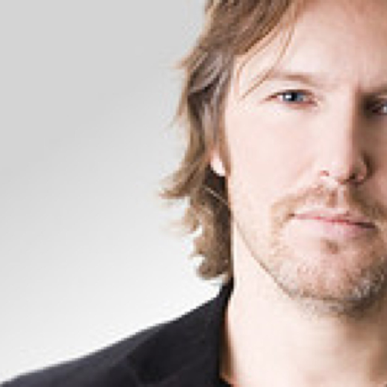 MusicProJam's profile picture. 