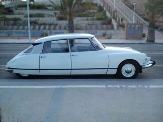 GarlandSebas's profile picture. Don't forget who you are - Miles Kane.                  Music is a big fucking deal - Dave Grohl.                    STAY WEIRD.