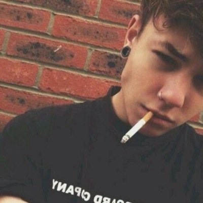 RancidHysteria's profile picture. You said you read me like a book, but the pages all are torn and faded. [•The Hunger Games Roleplay • Younger @WretchedMenace.•]