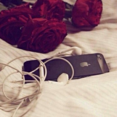 Nothing to lose anymore!!

‏أمنح فرصًا كثيرة ، كثيرة جدًا ، فور أنْ تنتهي؛ لا أعاتب.. لا أسأل ولا أهتم..!
