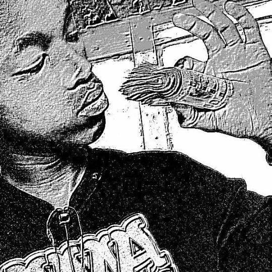 I am who you make me out to be. I have no type beside the blood in my veins.I dont care about your race, gender, age, social status. Tie my tie, I'll tie ur tie