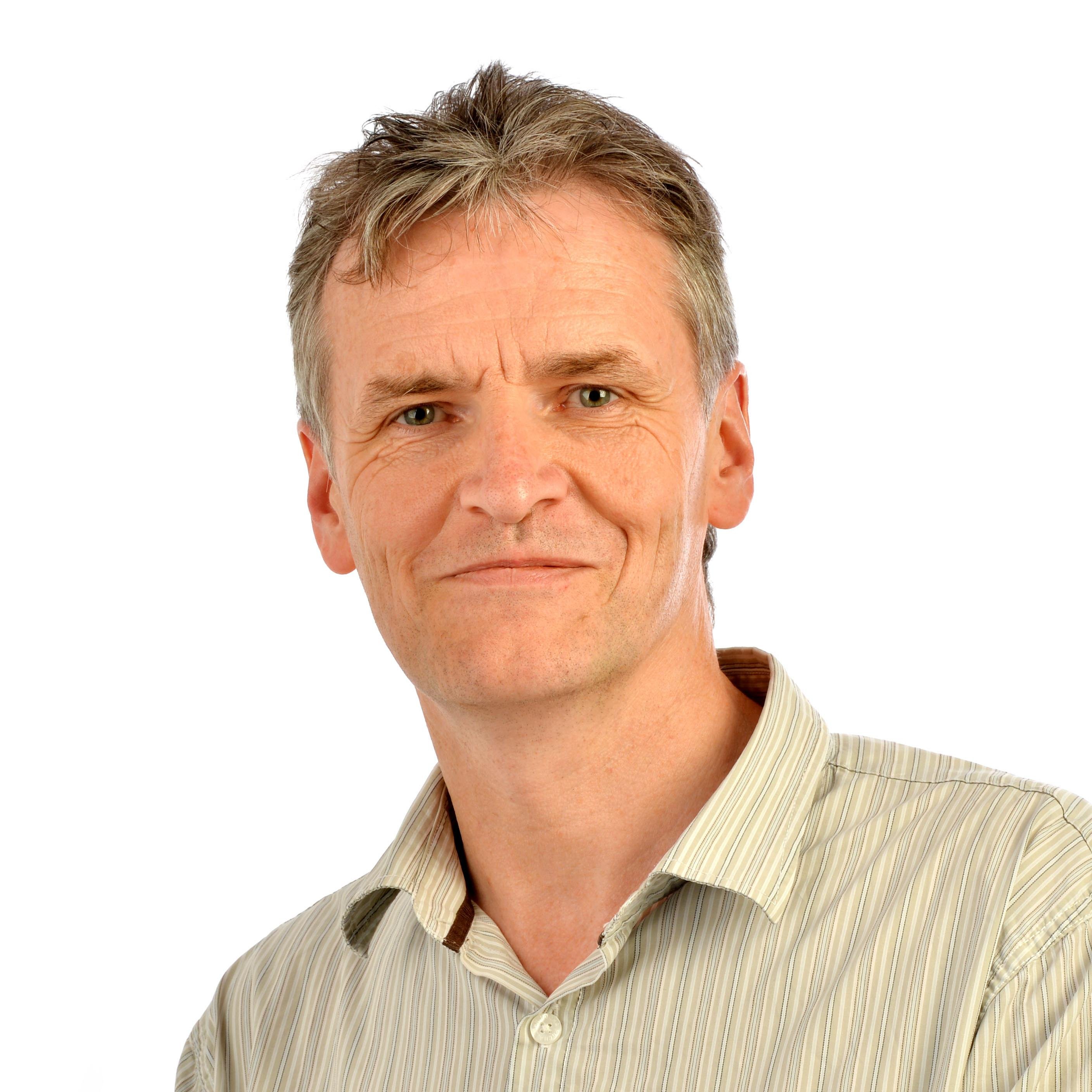 Journalist, ex-Irish Times and Irish Press.  Author of Redmond - A Life Undone (Gill Books, 2015).