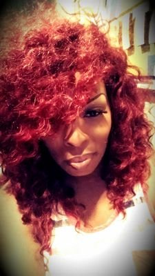 Chicago's Tightest Female Dj* Legend* Radio Personality* 1st Female Dj On All Urban Radio in the Chi* Core Dj's 1st Lady* Sundance is Live on DjInternational.Eu