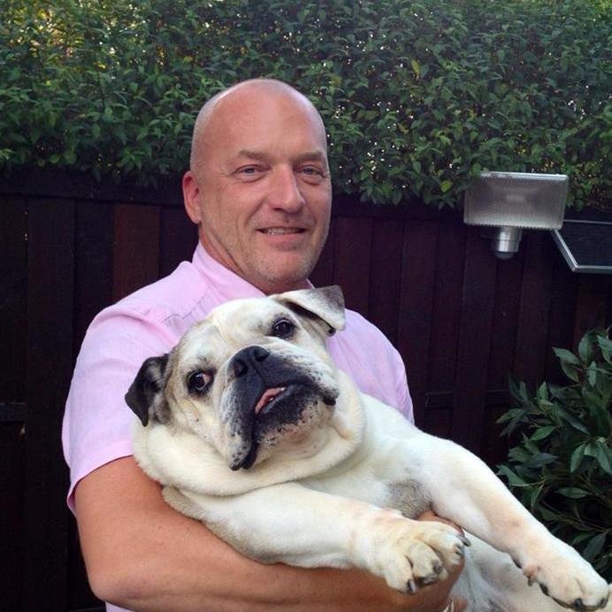 FreresInfo's profile picture. Tieren zu helfen ist der Sinn und die Erfüllung meines Lebens !