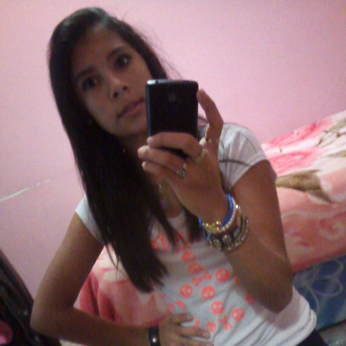 yo soy paraguaya y no me importa lo q me digan y yo soy feliz de ser una persona paraguaya