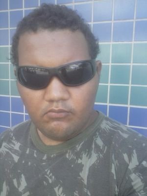 Me Segue que eu sigo de volta segue tbm minha esposa fuieu_fuieu