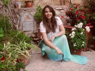 Raquelibanitas's profile picture. Criminóloga en proceso. 
PD: No culpes al karma de lo que te pasa por gilipollas