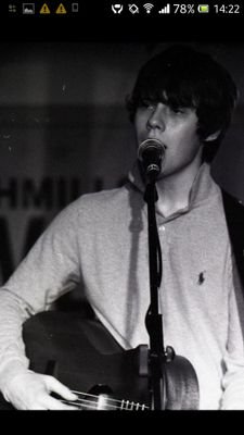 Club fans Jake Bugg. Please, follow me baes