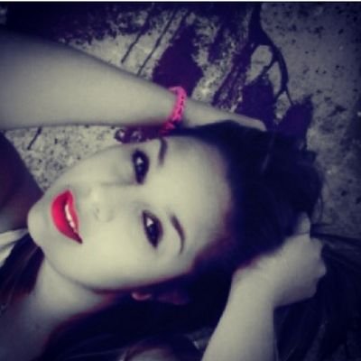 ~INDARA~♥ 16 añitos sonriendo #enamooradadeti si vas a perder tu orgullo que sea por alguien que valga la pena Ask Indariitalaxuliita enamorada de tiL josee♥