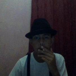 Buronan belati/Comunis HD/Keep calm and psicho clasik