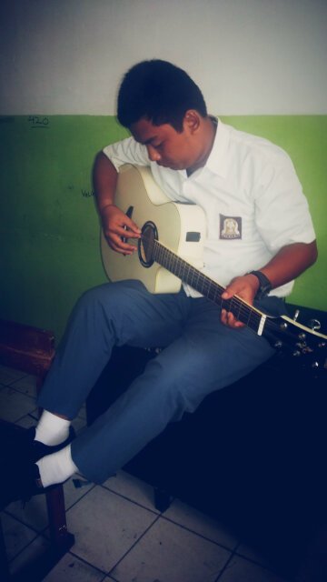 AlfitraWansyah's profile picture. #Manchester UniteD| Eagle FC♣| PURNA PASKIBRAKA INDONESIA 2013 ☺ PPI ParePare ♥